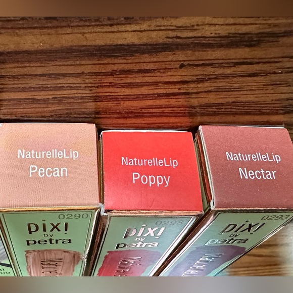 Pixi NaturelleLip - Picture 3 of 4